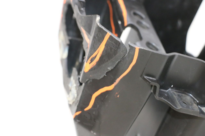 photo de BOITE A AIR YAMAHA YFM R RAPTOR 250 (2008 - 2014) - Zoom état d’usage