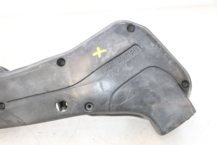 photo de BOITE A AIR PIAGGIO ZIP 4T 50 (2006 - 2017) - Vue d’ensemble