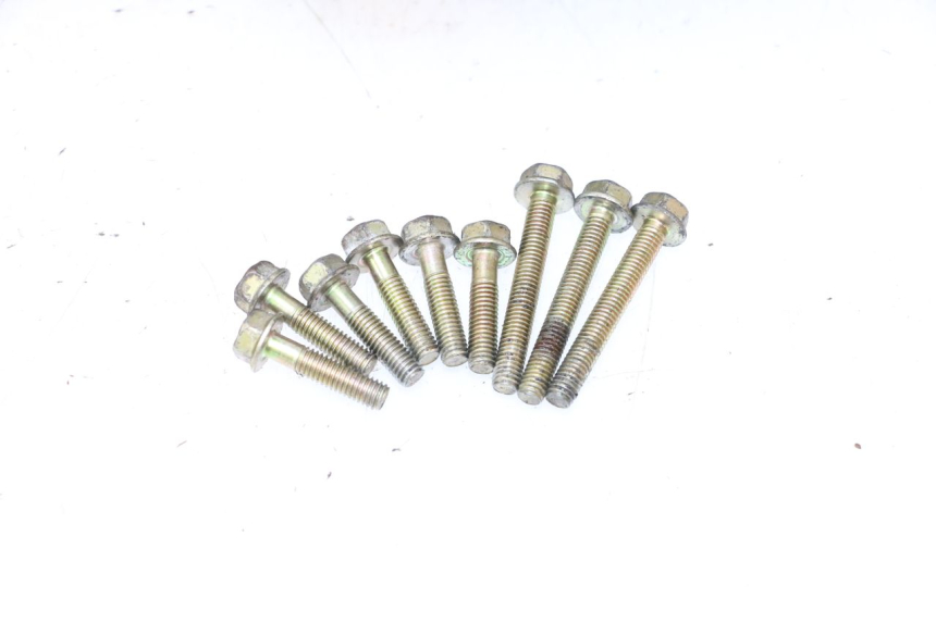 photo de BOITE A AIR KAWASAKI ZX-6R ZX6R 600 (2000 - 2002) - Vue rapprochée
