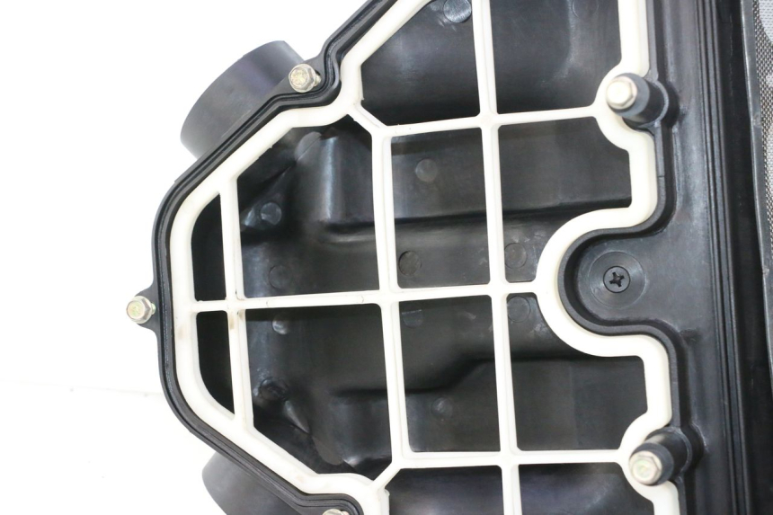 photo de BOITE A AIR KAWASAKI ZZR 600 (1995 - 2004) - Zoom état d’usage