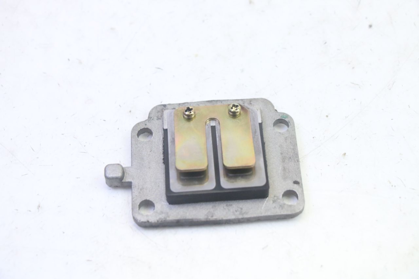 photo de BOITE A CLAPETS MBK BOOSTER SPIRIT 50 (2004 - 2017) - Vue principale