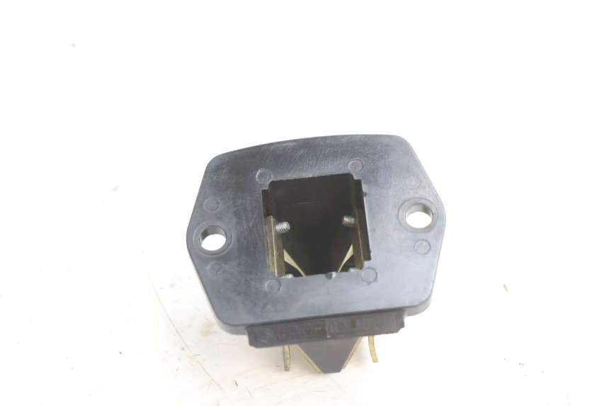 photo de BOITE A CLAPETS PIAGGIO FLY 2T 50 (2004 - 2017) - Zoom état d’usage