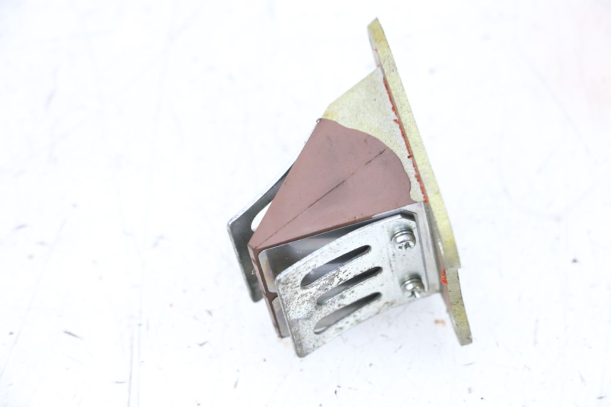 photo de BOITE A CLAPETS SYM ORBIT 2 50 (2008 - 2014) - Gros plan technique