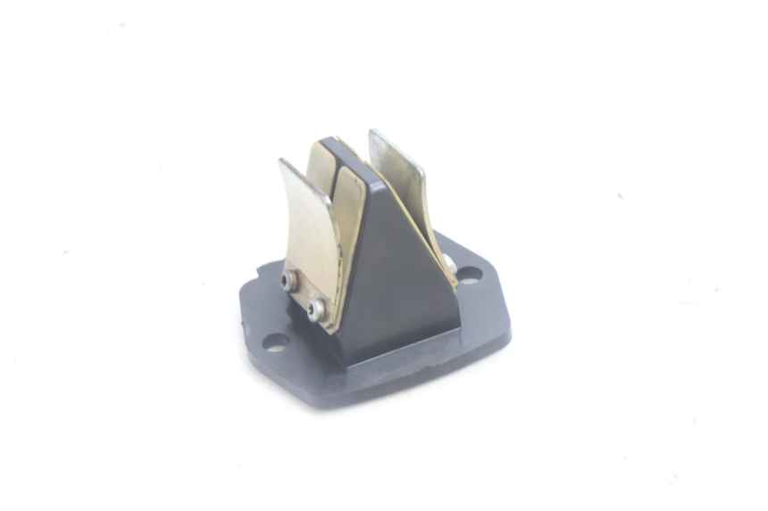 photo de BOITE A CLAPETS GILERA RUNNER SP 50 (2002 - 2004) - Autre angle de vue