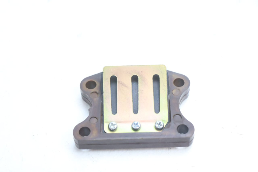 photo de BOITE A CLAPETS PEUGEOT TREKKER 50 (1995 - 2004) - Vue principale