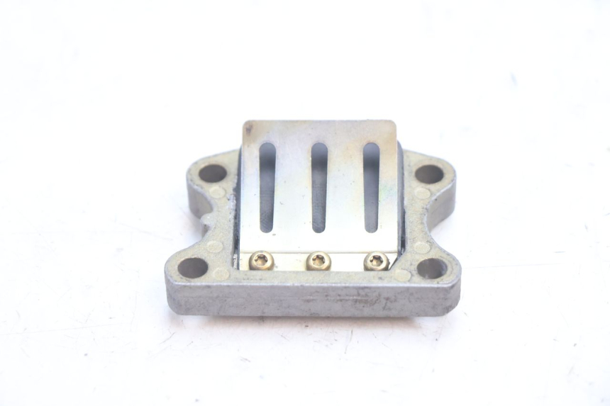 photo de BOITE A CLAPETS PEUGEOT TREKKER 50 (1995 - 2004) - Vue principale