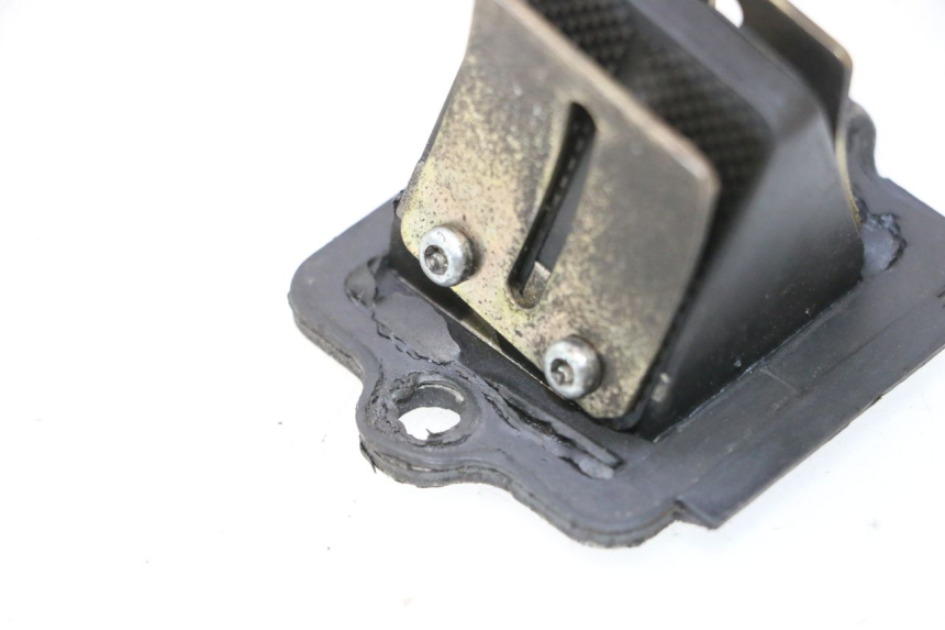 photo de BOITE A CLAPETS PIAGGIO TYPHOON 50 (2000 - 2009) - Zoom état d’usage