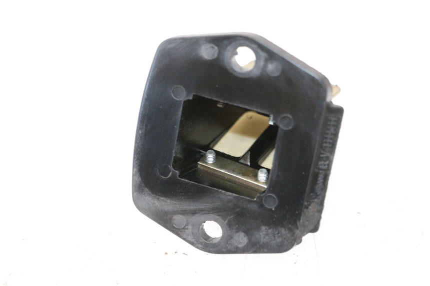photo de BOITE A CLAPETS PIAGGIO TYPHOON 50 (2000 - 2009) - Gros plan technique