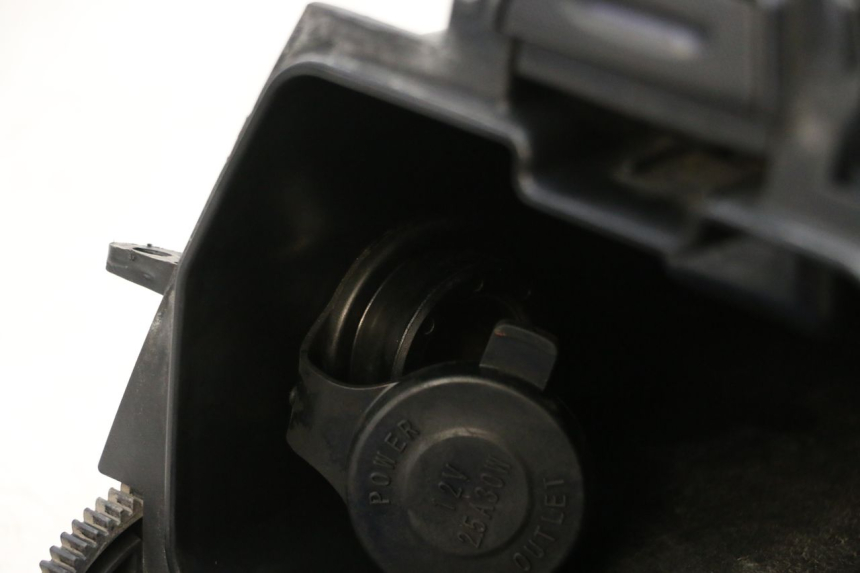 photo de BOITE A GANTS YAMAHA FJR ABS 1300 (2006 - 2012) - Gros plan technique