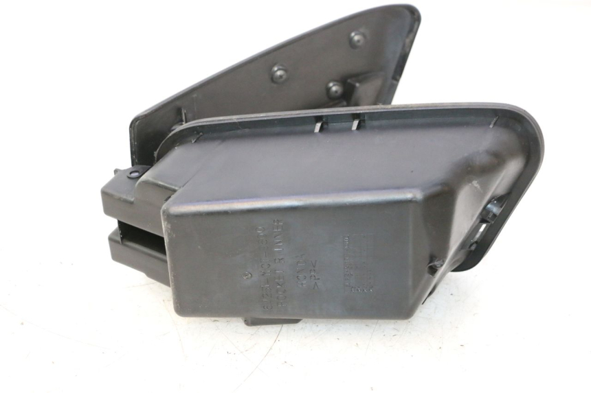 photo de BOITE A GANTS HONDA FJS SILVER WING SILVERWING 400 (2005 - 2008) - Pièce contrôlée