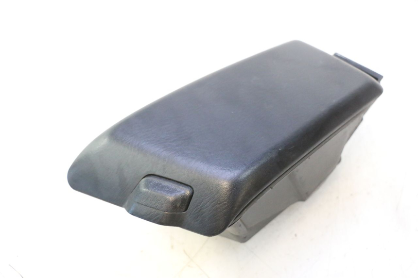 photo de BOITE A GANTS HONDA FJS SILVER WING SILVERWING 400 (2005 - 2008) - Vue principale