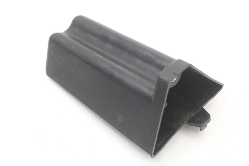 photo de BOITE A GANTS SUZUKI GN 125 (1997 - 2000)