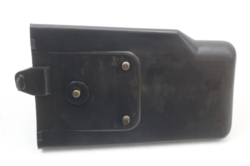 photo de BOITE A GANTS SUZUKI GN 125 (1997 - 2000)