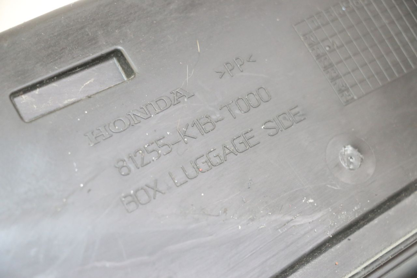 photo de BOITE A GANTS HONDA FORZA 125 (2021 - 2025)