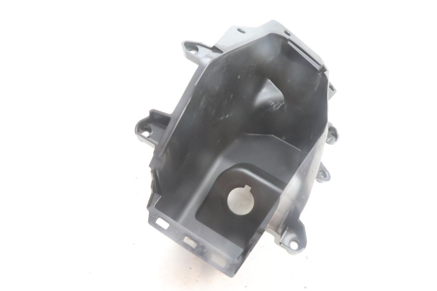 photo de BOITE A GANTS YAMAHA N-MAX NMAX 125 (2021 - 2024) - Détail de la pièce