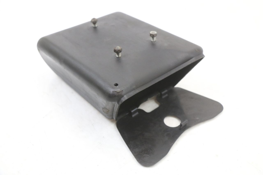 photo de BOITE A GANTS SUZUKI GSX E 250 (1982 - 1983)