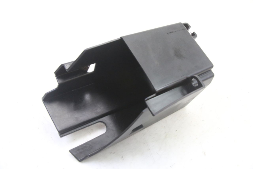 photo de BOITE A GANTS YAMAHA XMAX X-MAX 125 (2006 - 2009)