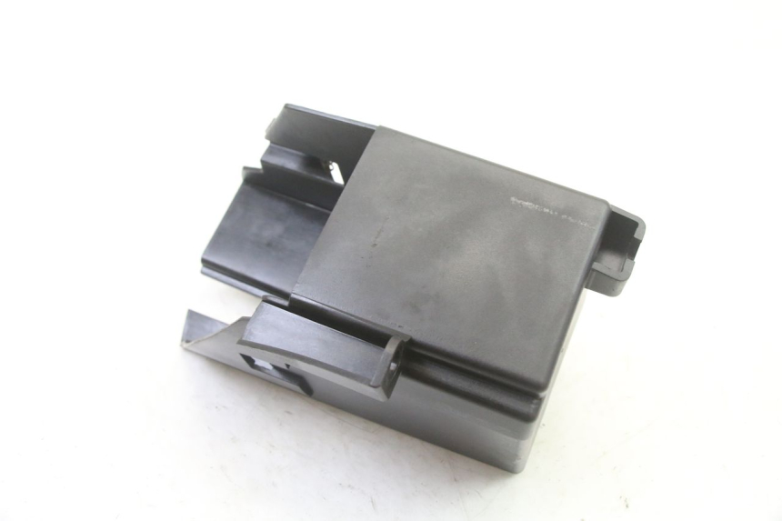 photo de BOITE A GANTS YAMAHA XMAX X-MAX 125 (2006 - 2009)