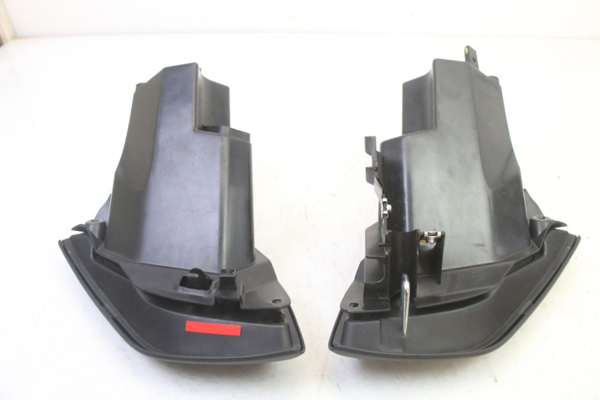 photo de BOITE A GANTS YAMAHA XMAX X-MAX 125 (2021 - 2025)
