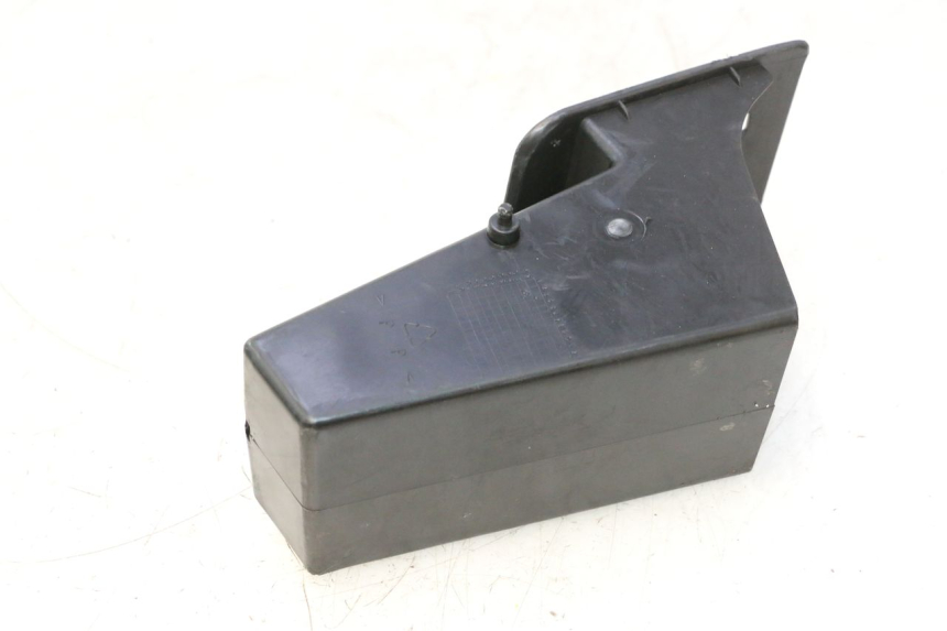 photo de BOITE A GANTS YAMAHA YP MAJESTY 125 (2002 - 2006) - Zoom état d’usage