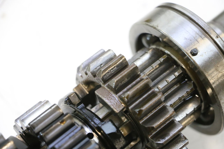 photo de BOITE DE VITESSE SUZUKI GSF N BANDIT 1200 (2001 - 2005) - Vue rapprochée
