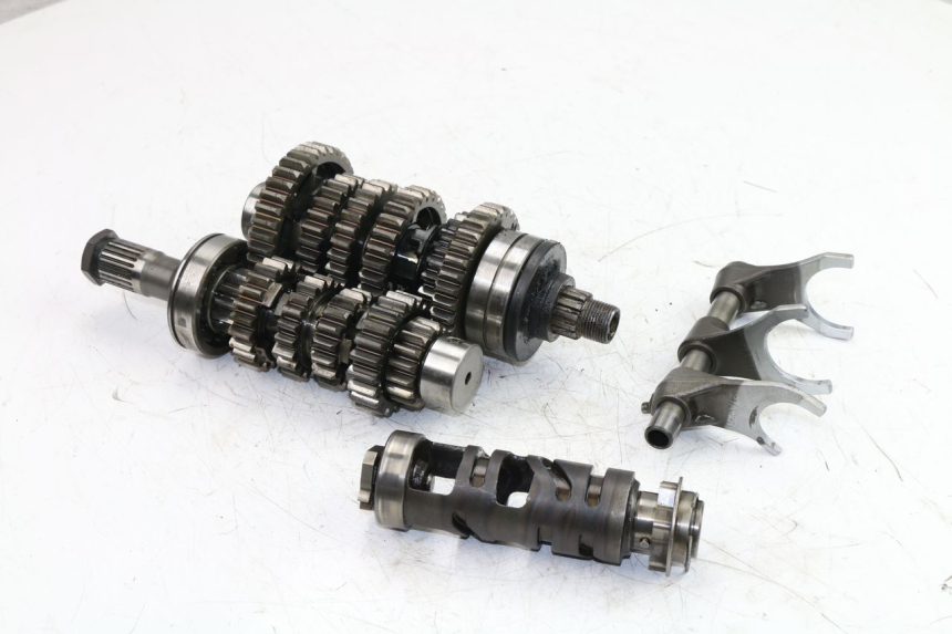 photo de BOITE DE VITESSE SUZUKI GSF S BANDIT ABS 650 (2005 - 2006) - Vue produit