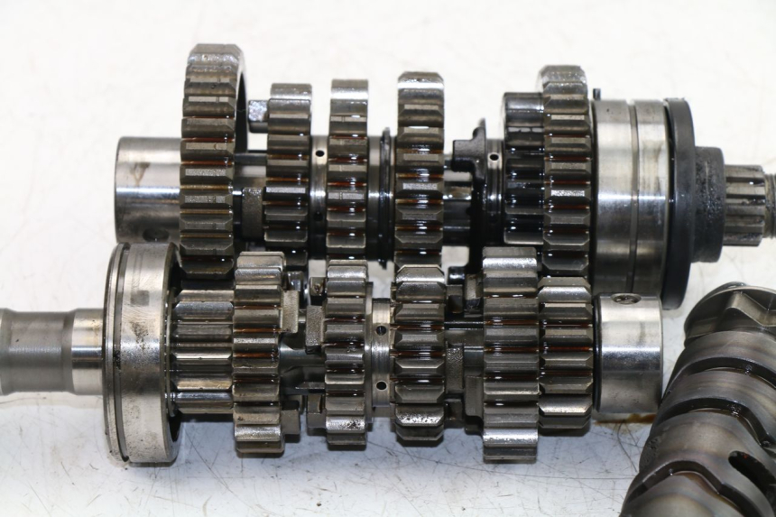 photo de BOITE DE VITESSE SUZUKI GSF S BANDIT ABS 650 (2005 - 2006) - Détails caractéristiques