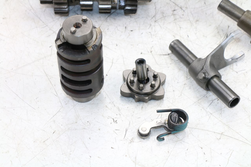 photo de BOITE DE VITESSE SUZUKI SFV GLADIUS 650 (2009 - 2015) - Points de fixation