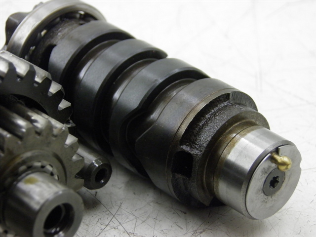 photo de BOITE DE VITESSE YAMAHA TDM 900 (2004 - 2006) - Détail de la pièce