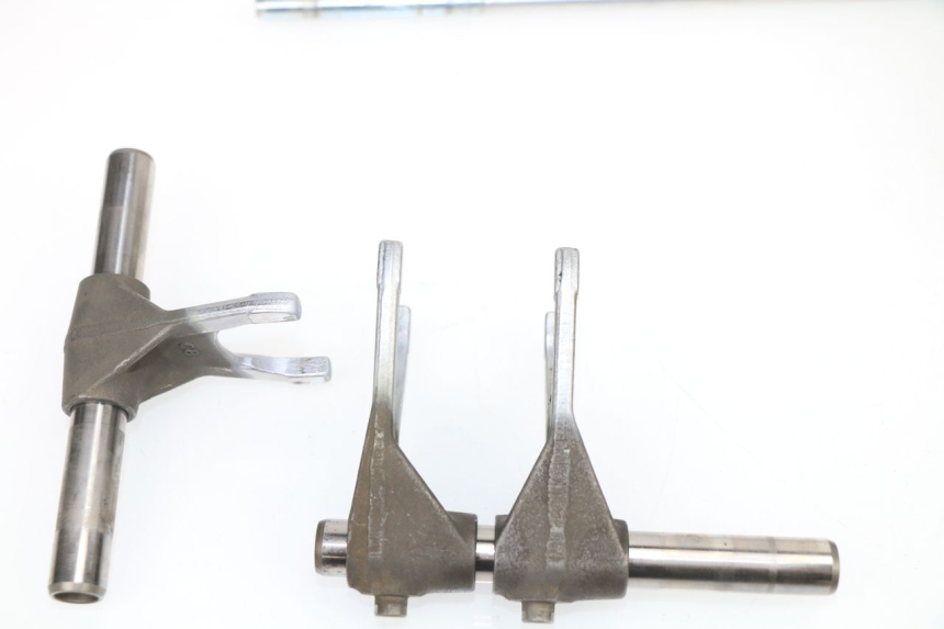 photo de BOITE DE VITESSE YAMAHA XJ6 ABS 600 (2008 - 2016) - Détail de la pièce