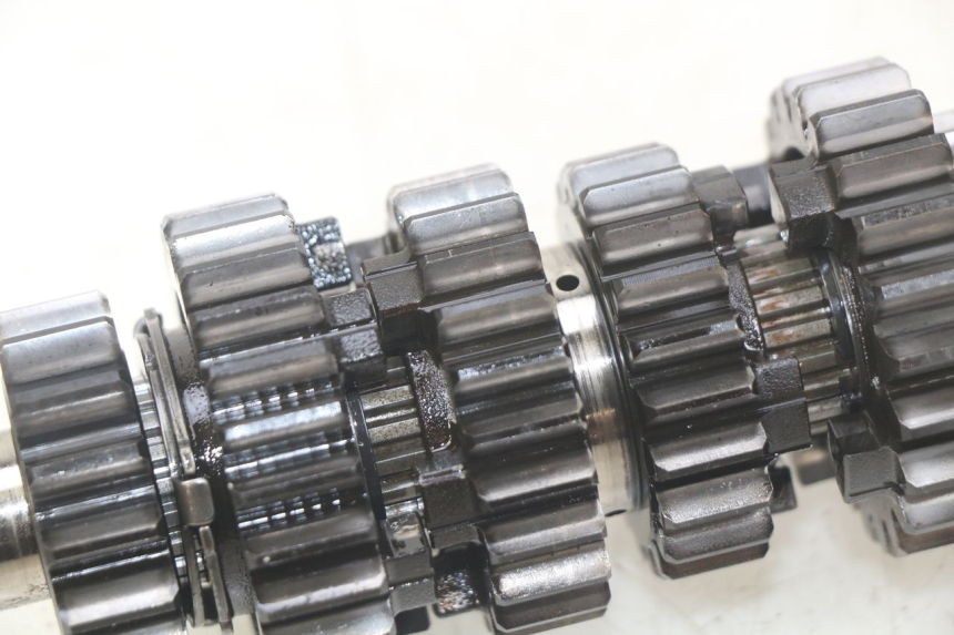 photo de BOITE DE VITESSE YAMAHA YZF R1 1000 (2007 - 2008) - Marquages et références