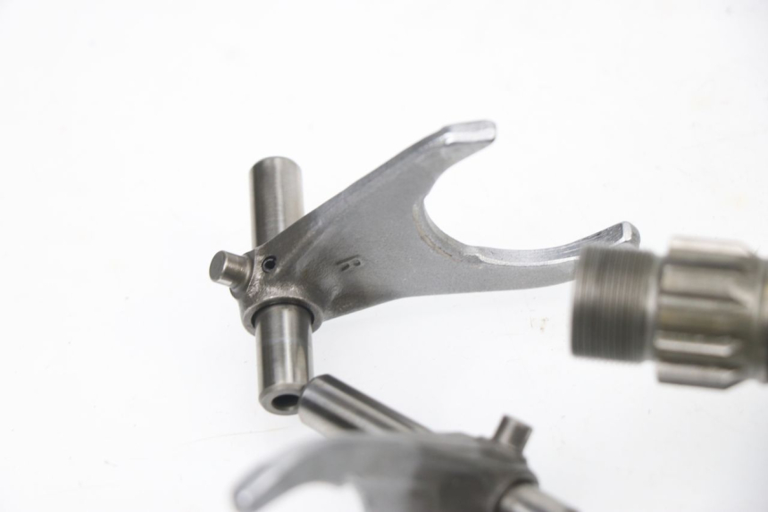 photo de BOITE DE VITESSE YAMAHA YZF YZ-F 450 (2006 - 2009) - Angle alternatif