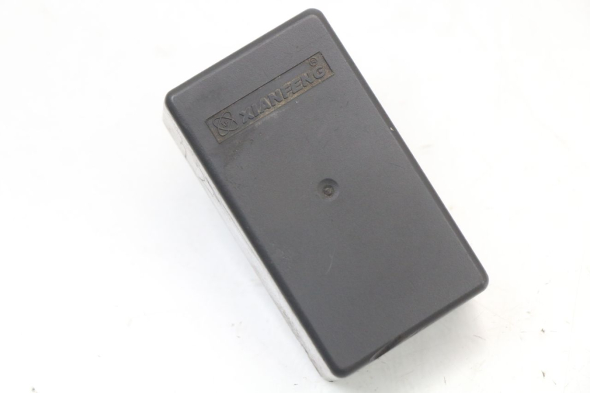 photo de CDI Box BEELINE VELOCE 4T 50 (2011 - 2020)