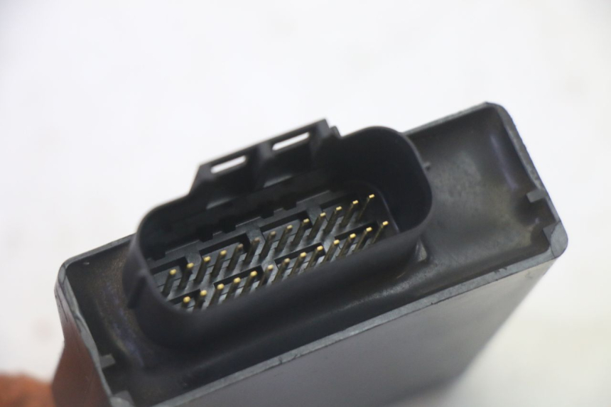 photo de BOITIER CDI SUZUKI BURGMAN 125 (2007 - 2014)