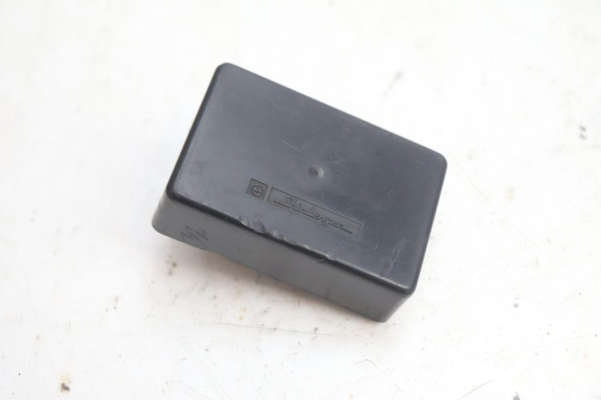 photo de BOITIER CDI HONDA CB TWO FIFTY 250 (1991 - 2002) - Autre angle de vue