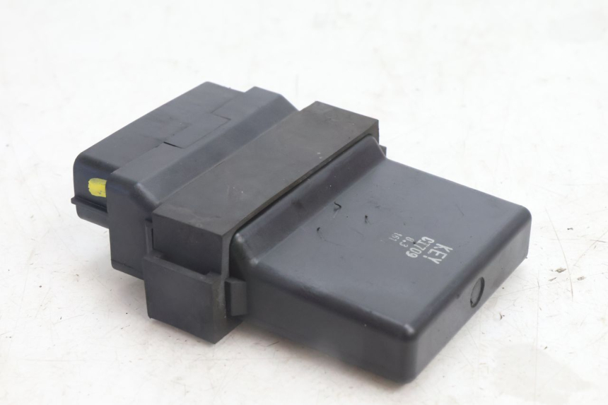 photo de BOITIER CDI HONDA FES PANTHEON 2T 125 (1998 - 2002) - Détail de la pièce