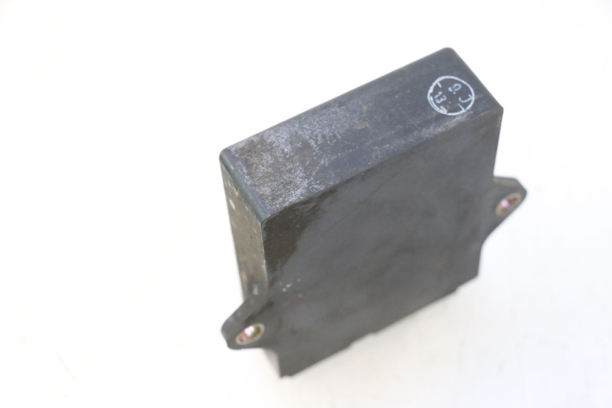 photo de BOITIER CDI SUZUKI GSX F GSXF 750 (1988 - 1998) - Autre angle de vue