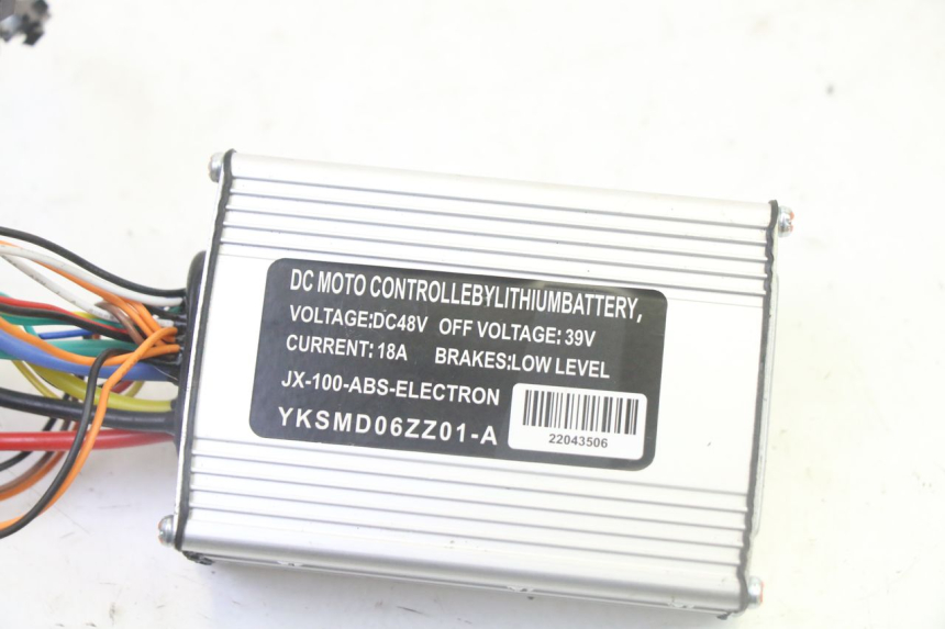 photo de BOITIER CDI HITWAY H5 1