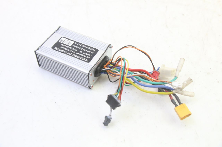 photo de BOITIER CDI HITWAY H5 1