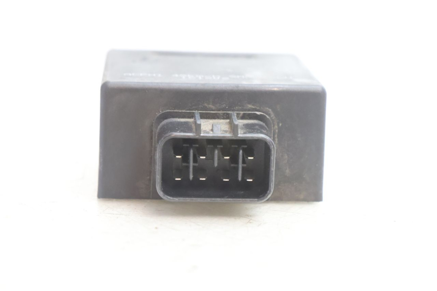 photo de BOITIER CDI PEUGEOT KISBEE 2T 50 (2010 - 2017) - Gros plan technique