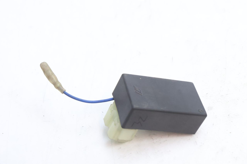 photo de BOITIER CDI PEUGEOT KISBEE 4T 50 (2010 - 2017) - Gros plan technique