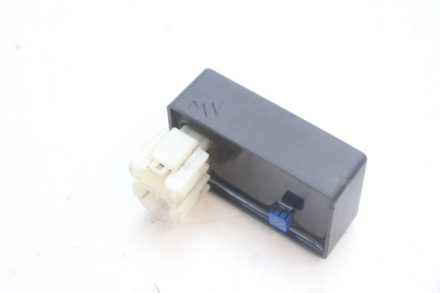 photo de BOITIER CDI PEUGEOT KISBEE 4T 50 (2010 - 2017) - Vue d’ensemble