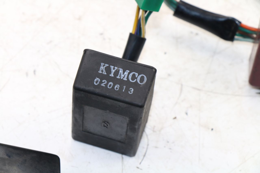 photo de BOITIER CDI KYMCO GRAND DINK 125 (2008 - 2014)