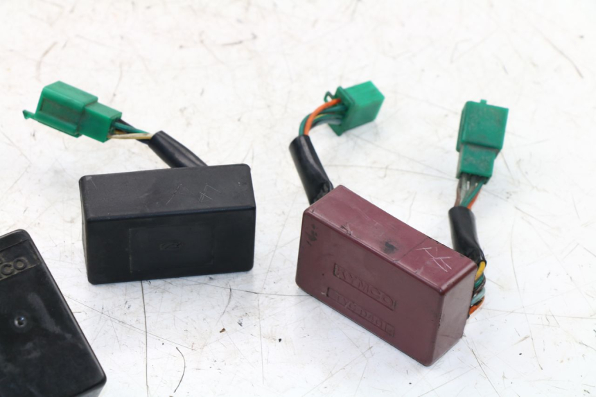 photo de BOITIER CDI KYMCO GRAND DINK 125 (2008 - 2014)