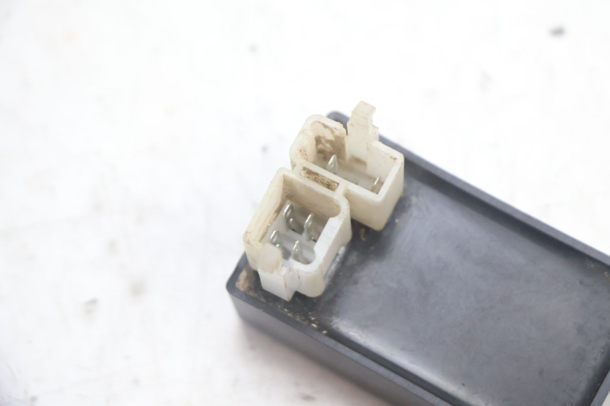 photo de BOITIER CDI APOLLO RFZ 125 - Détail de la pièce