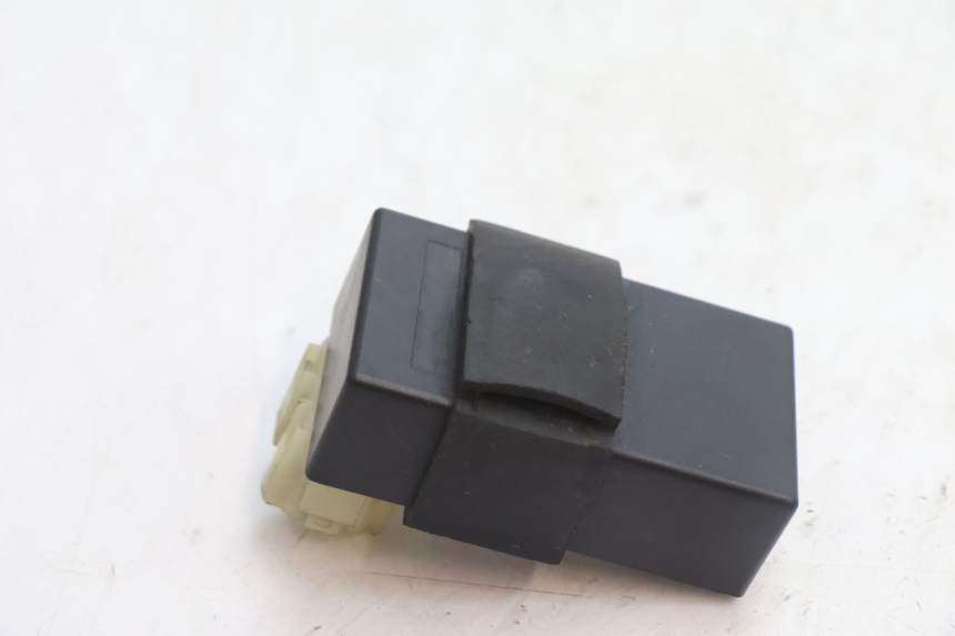 photo de BOITIER CDI TNT MOTOR ROMA 10' 4T 50 (2007 - 2018) - Autre angle de vue