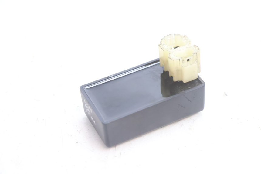 photo de BOITIER CDI TNT MOTOR ROMA 12' 2T 50 (2007 - 2018) - Autre angle de vue