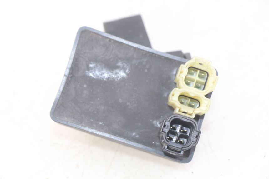 photo de BOITIER CDI HONDA SCV LEAD 100 (2003 - 2007)