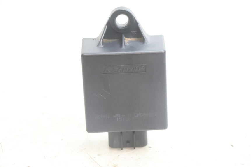 photo de BOITIER CDI PEUGEOT STREETZONE NAKED 2T 50 (2014 - 2018) - Zoom état d’usage