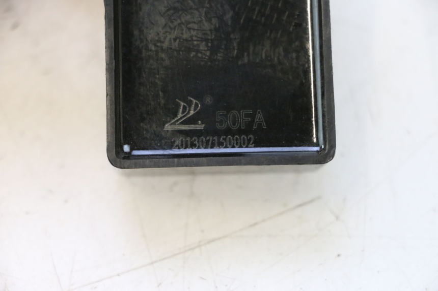 photo de BOITIER CDI BAOTIAN TRAVEL SPIRIT 50 (2010 - 2012) - Détail de la pièce